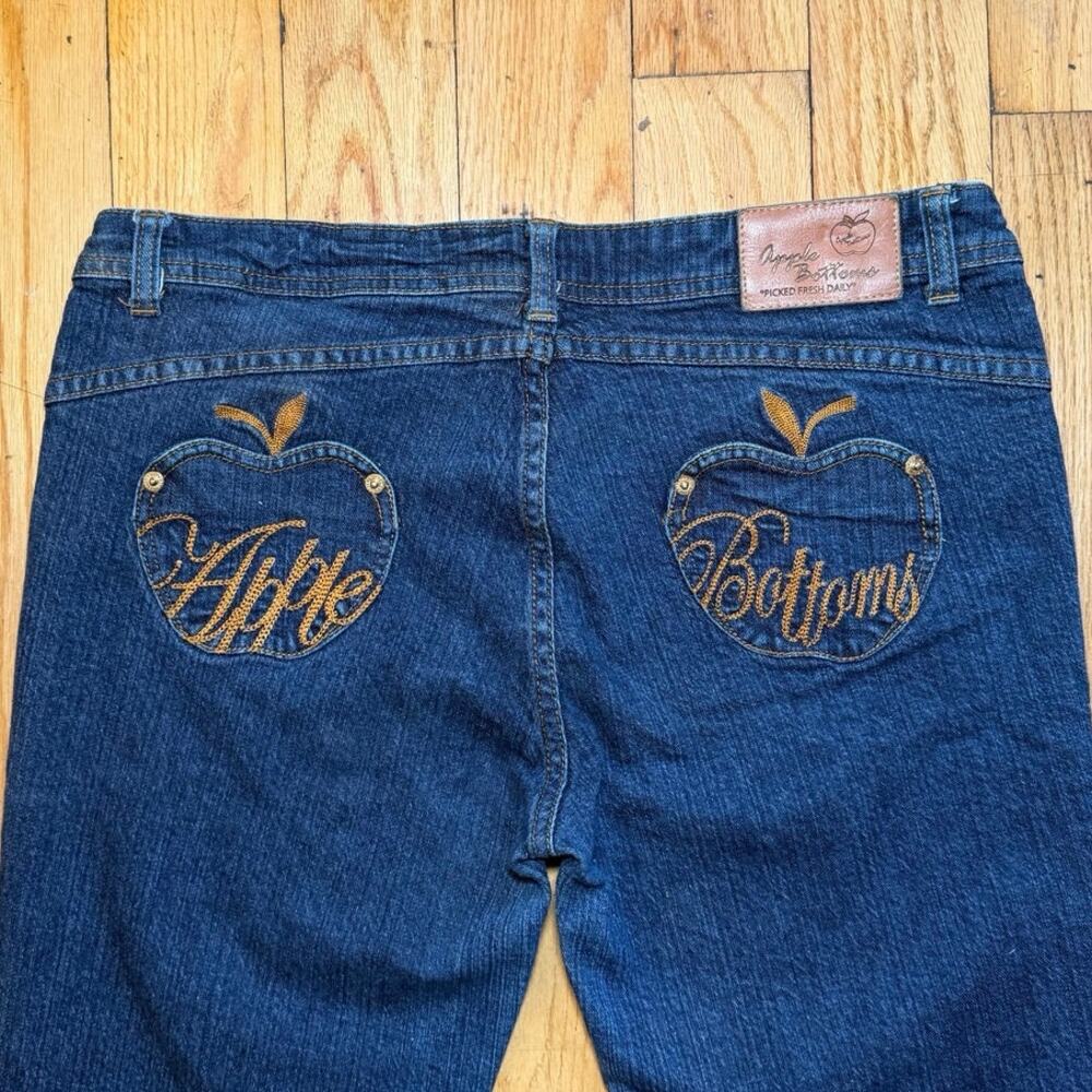 Y2K Apple Bottoms Low-Rise Jeans